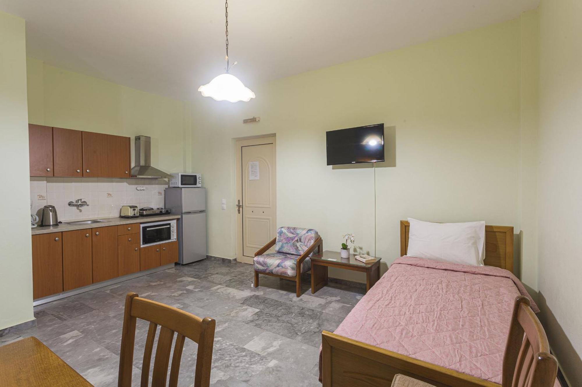 Remvi Hotel - Apartments Stoúpa Quarto foto
